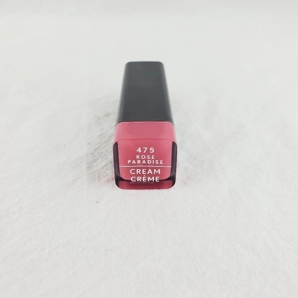 LAST ONE 🔥COVERGIRL EXHIBITIONIST cream lipstick